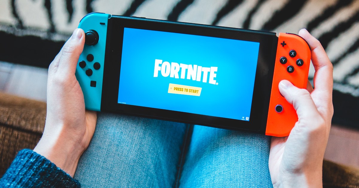 Fortnite on Neon Nintendo Switch